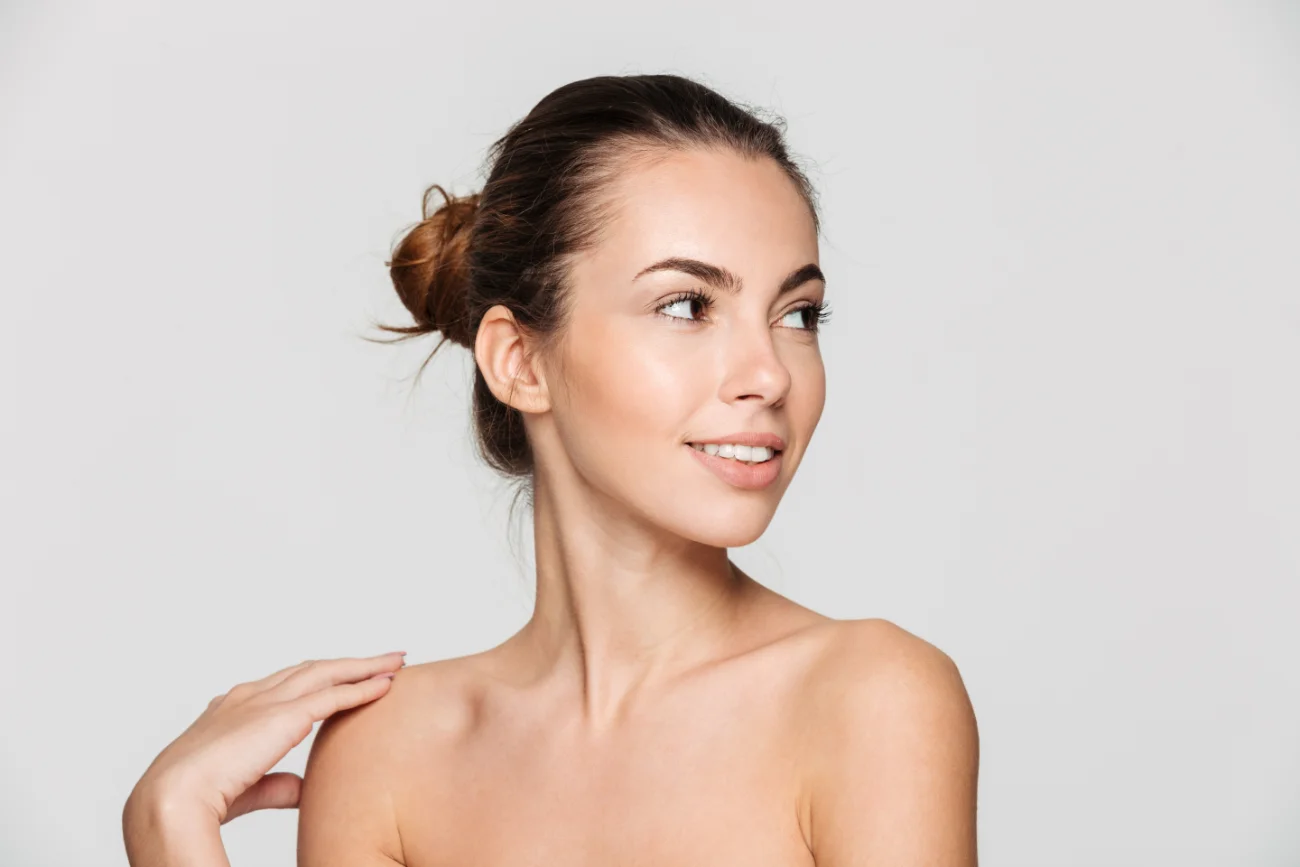 rhinoplasty featured image. Beauty portrait of a young attractive half naked woman